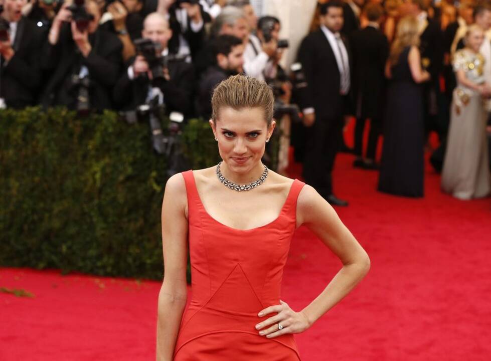 Pokylyje „Met ball“ triumfavo senojo stiliaus spindesys