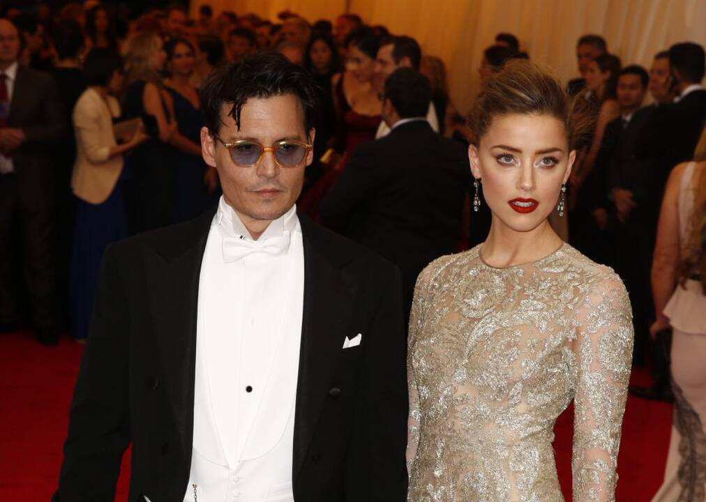 Pokylyje „Met ball“ triumfavo senojo stiliaus spindesys