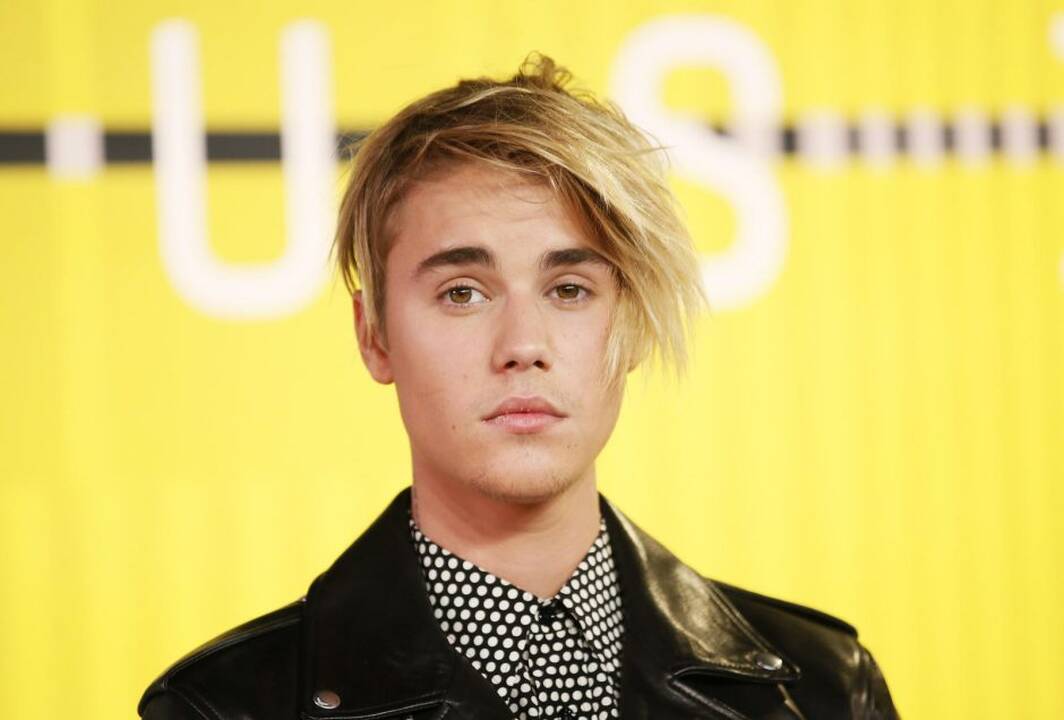 MTV muzikos apdovanojimų ceremonija 2015