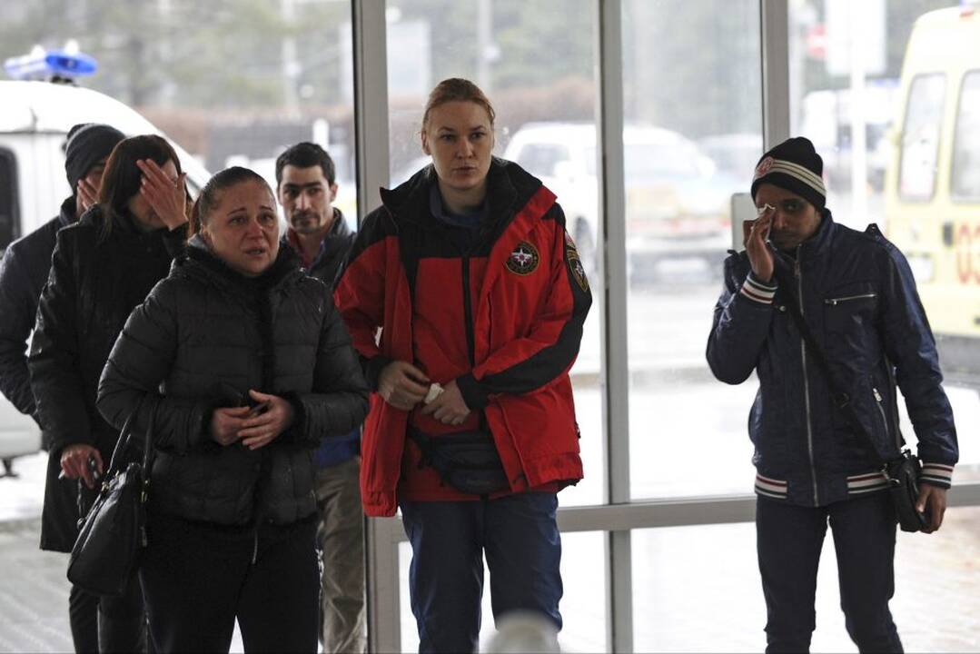 Rusijoje sudužo keleivinis lėktuvas