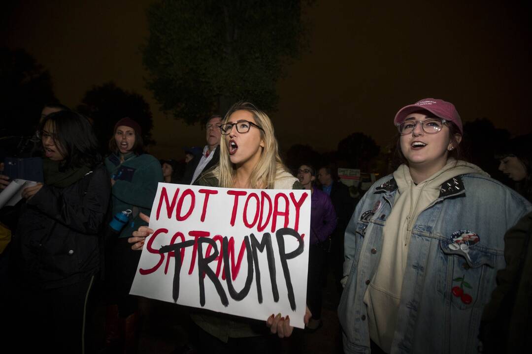 Amerikoje – masiniai protestai prieš D. Trumpą 