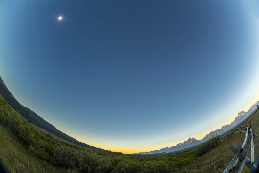 Visiškas saulės užtemimas