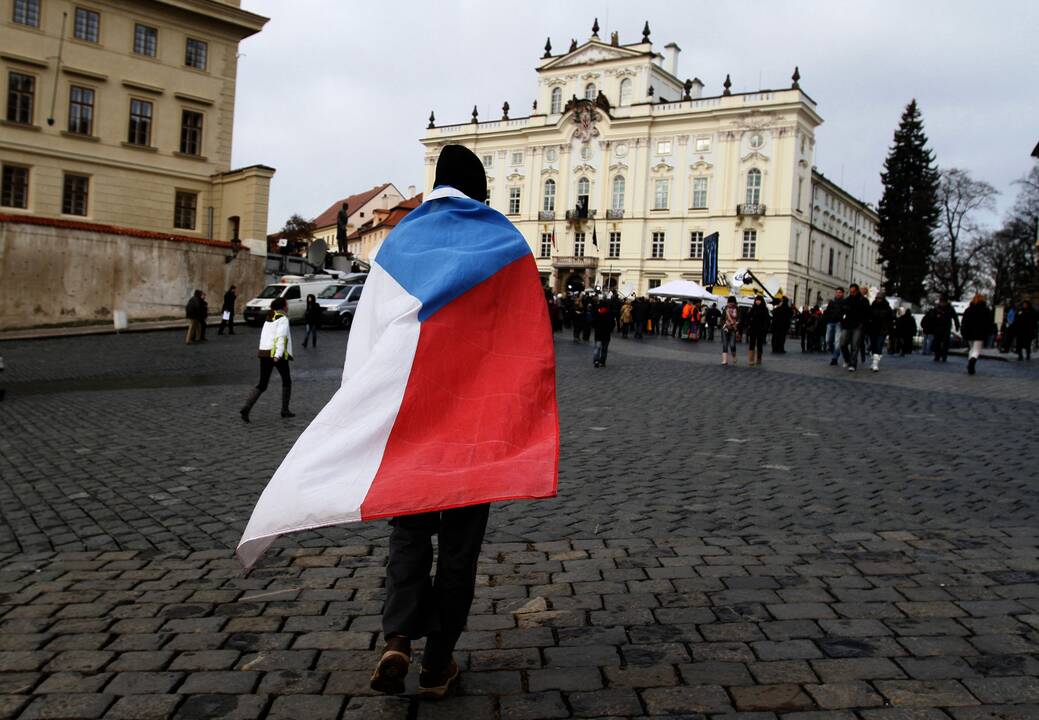 Čekijoje į valdžios Olimpą grįžta komunistai?