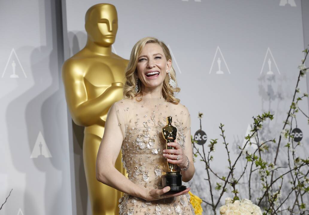 C. Blanchett „Oskarą“ atšventė nauja tatuiruote