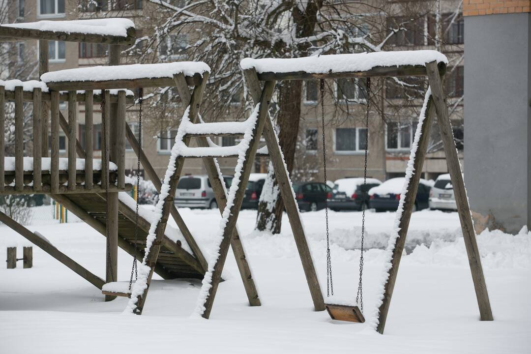 Apie Bermudų seniūnaitės kalėdines „dovanėles“ vaikučiams