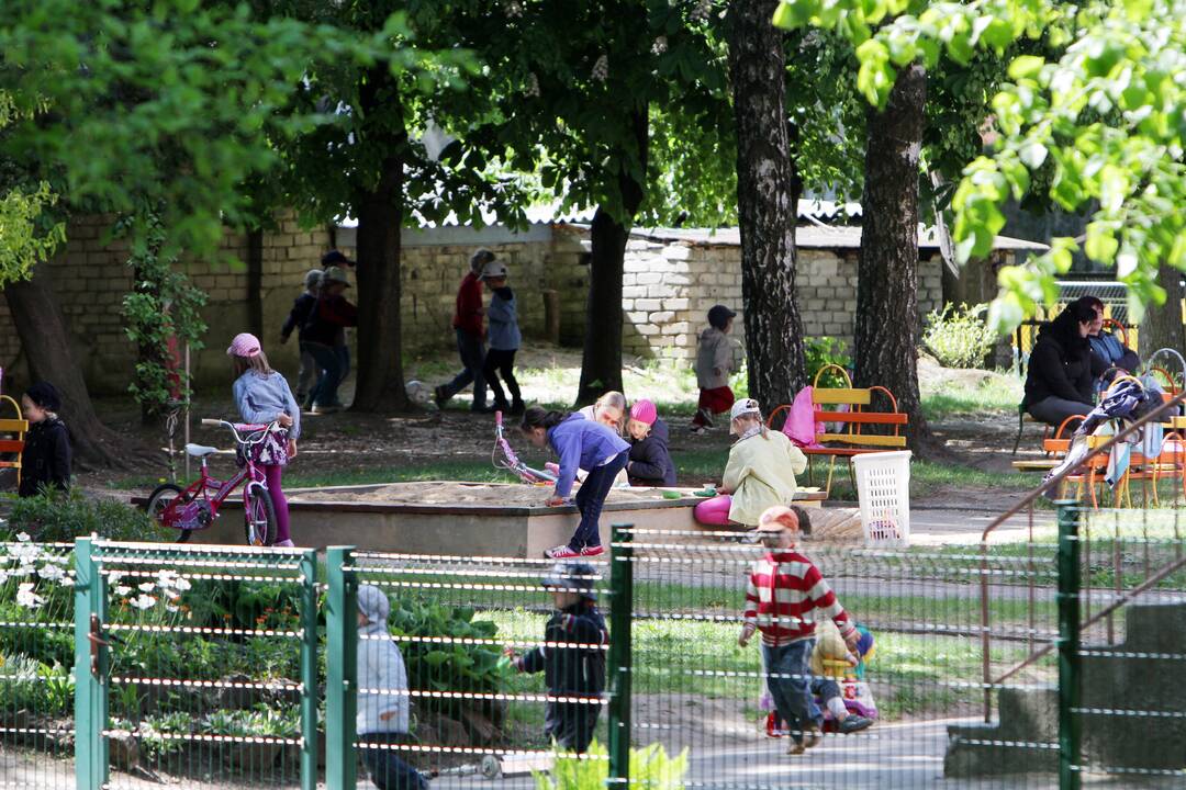 Prie darželio lytinį organą rodęs vilnietis nuteistas už vaikų tvirkinimą