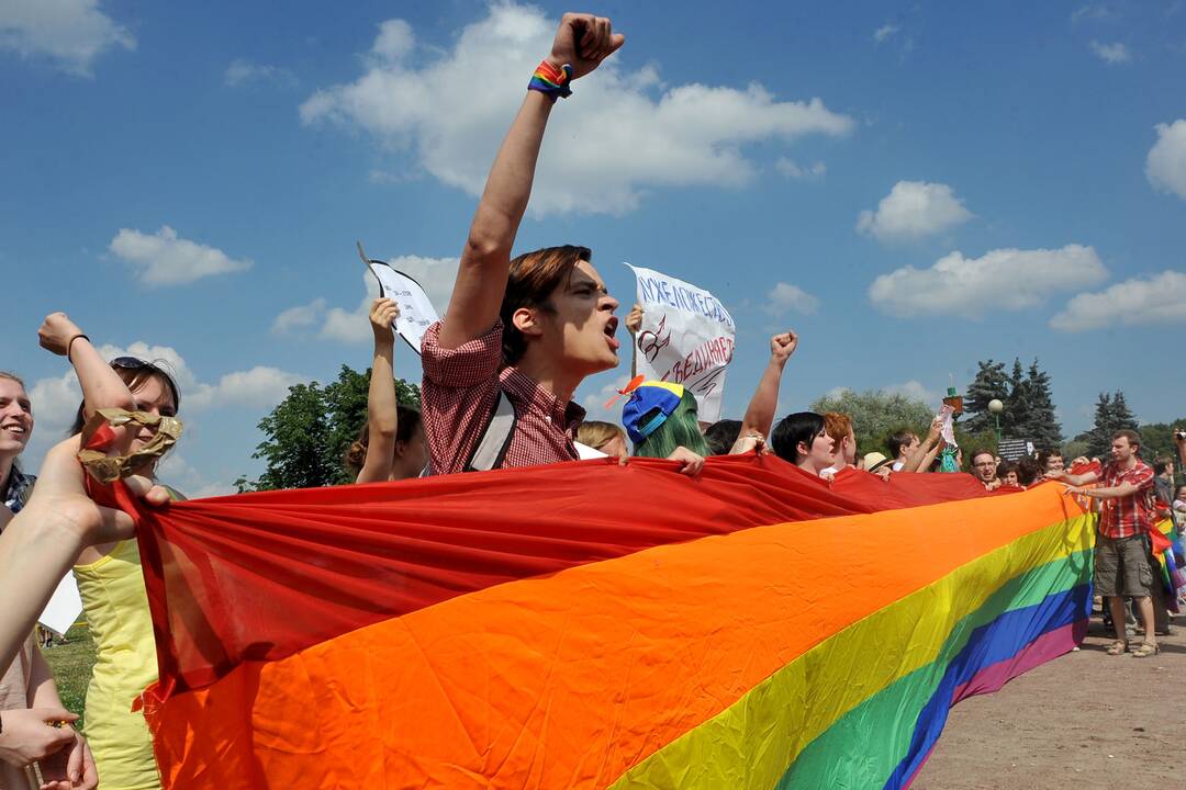 Rusija dėl "gėjų propagandos" uždraudė atvykti keturiems Olandijos piliečiams