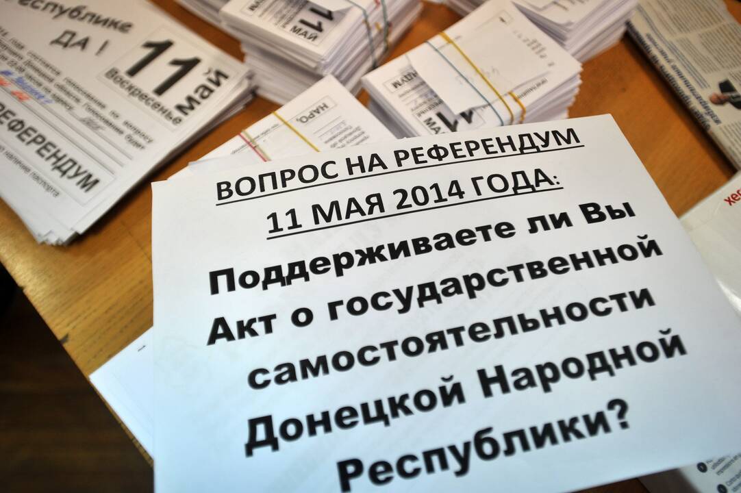 Rytų Ukraina intensyviai ruošiasi separatistiniam referendumui (Charkovas atšaukė)