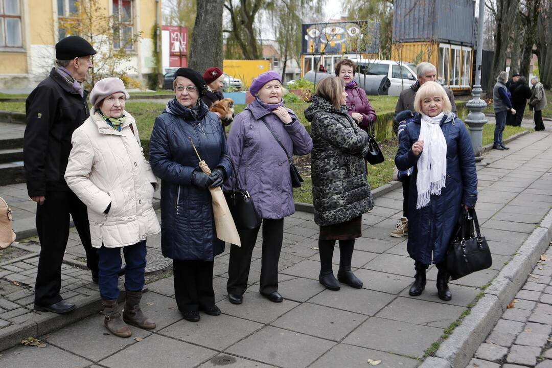 Atidengta atminimo lenta Rymantui Černiauskui