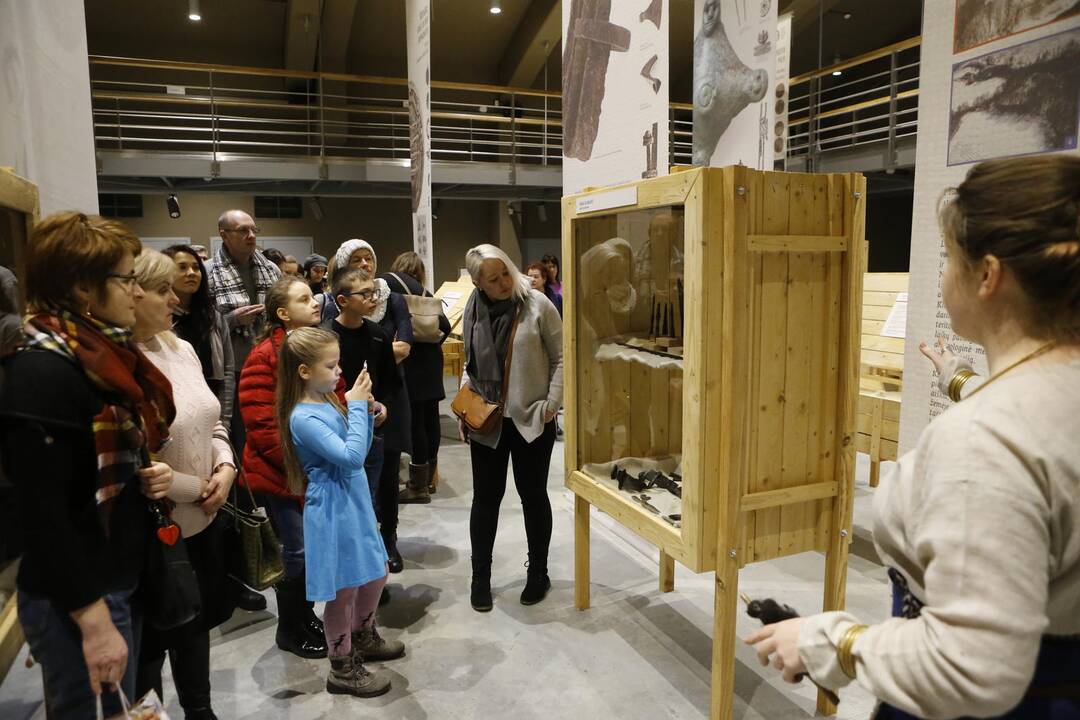 Pažintis su Kuršių gyvensena