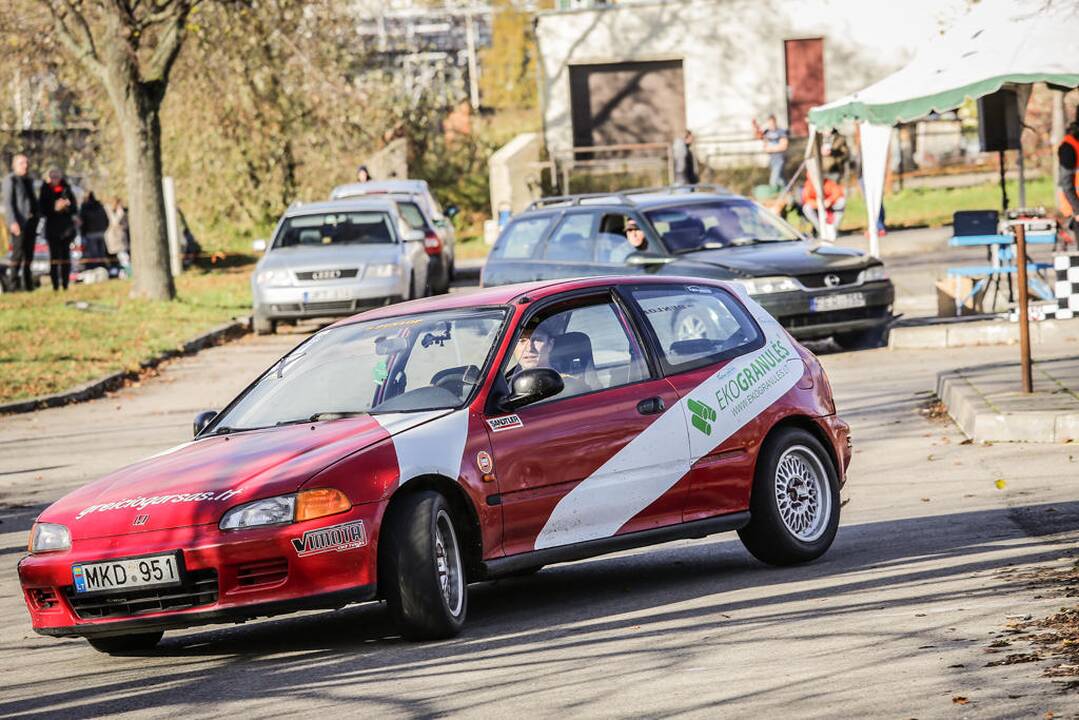 Žiemos sezoną greičio mėgėjai pasitiko „Pajūrio slalomu“