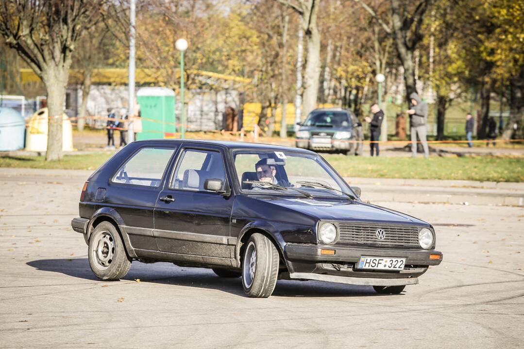 Žiemos sezoną greičio mėgėjai pasitiko „Pajūrio slalomu“