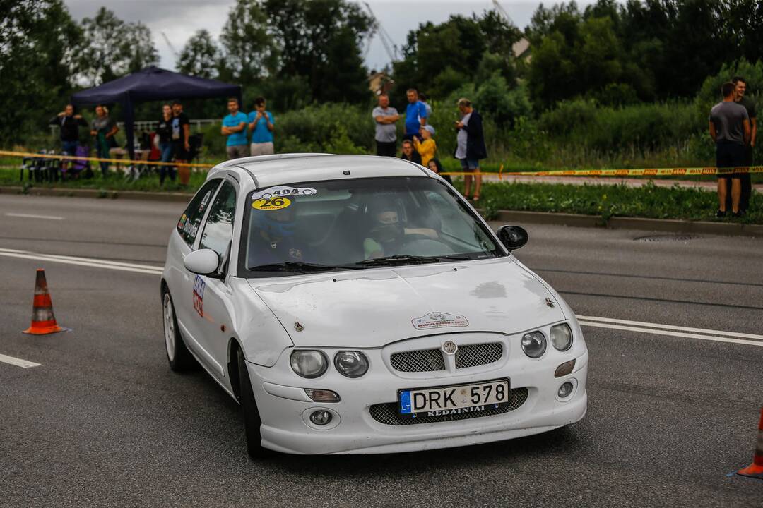 Automobilių slalomo varžybos Klaipėdoje