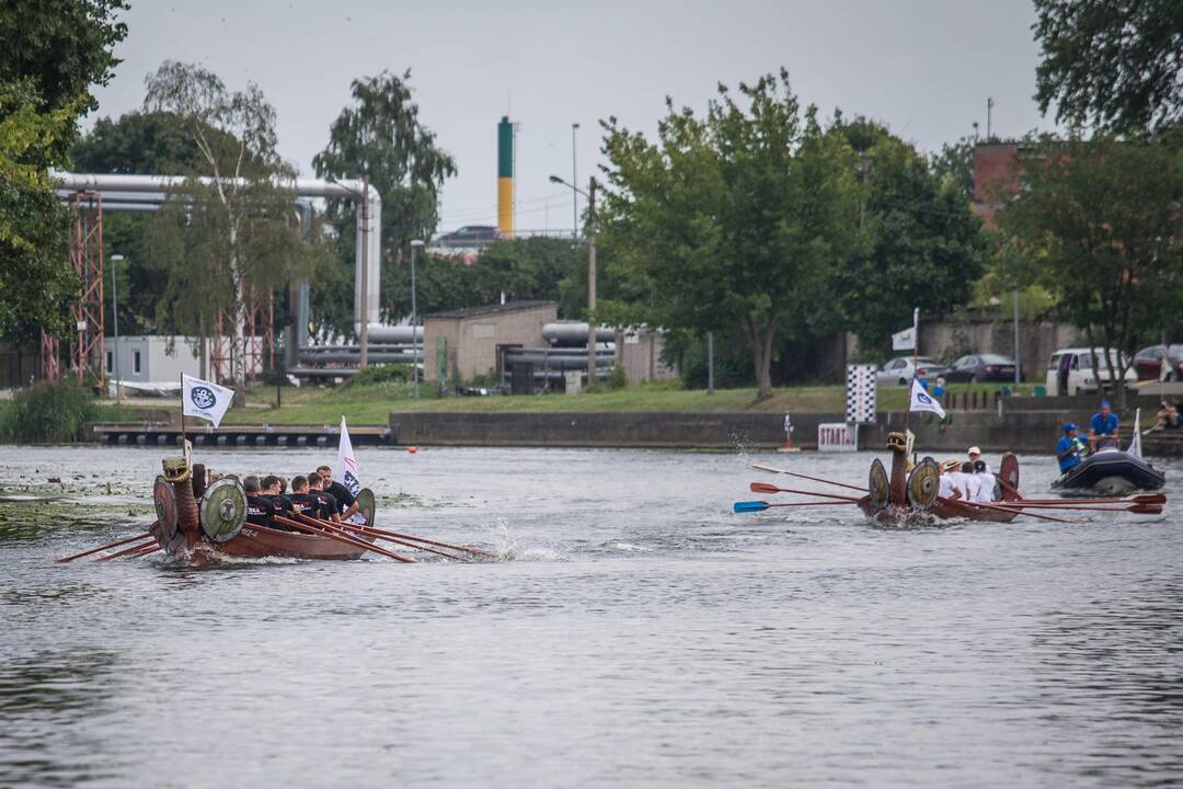 "Drakonų" laivų lenktynės 2018