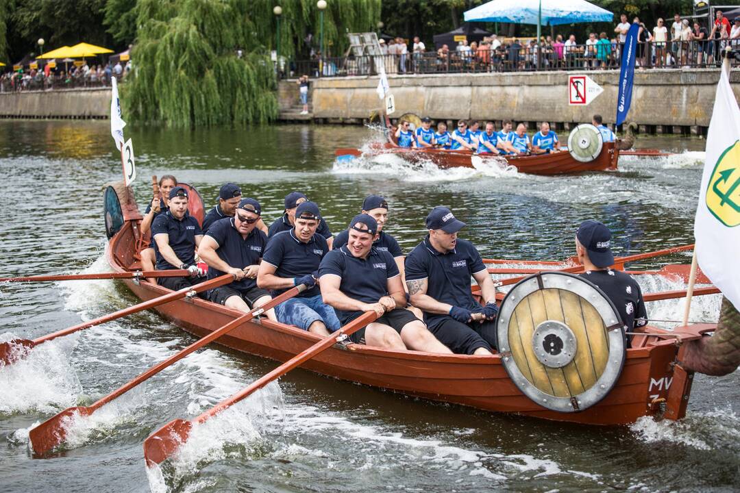 "Drakonų" laivų lenktynės 2018