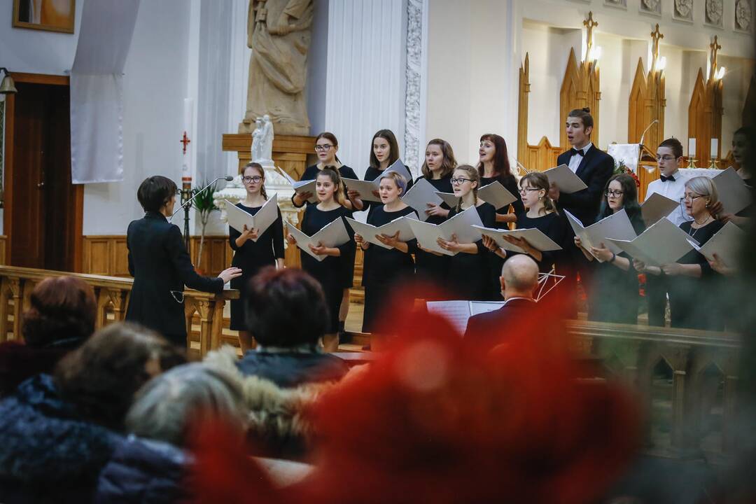 Kalėdinių giesmių festivalis