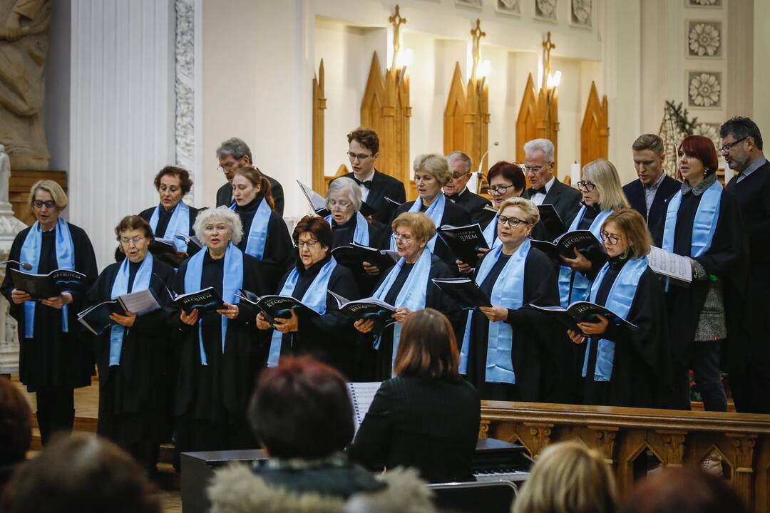 Kalėdinių giesmių festivalis