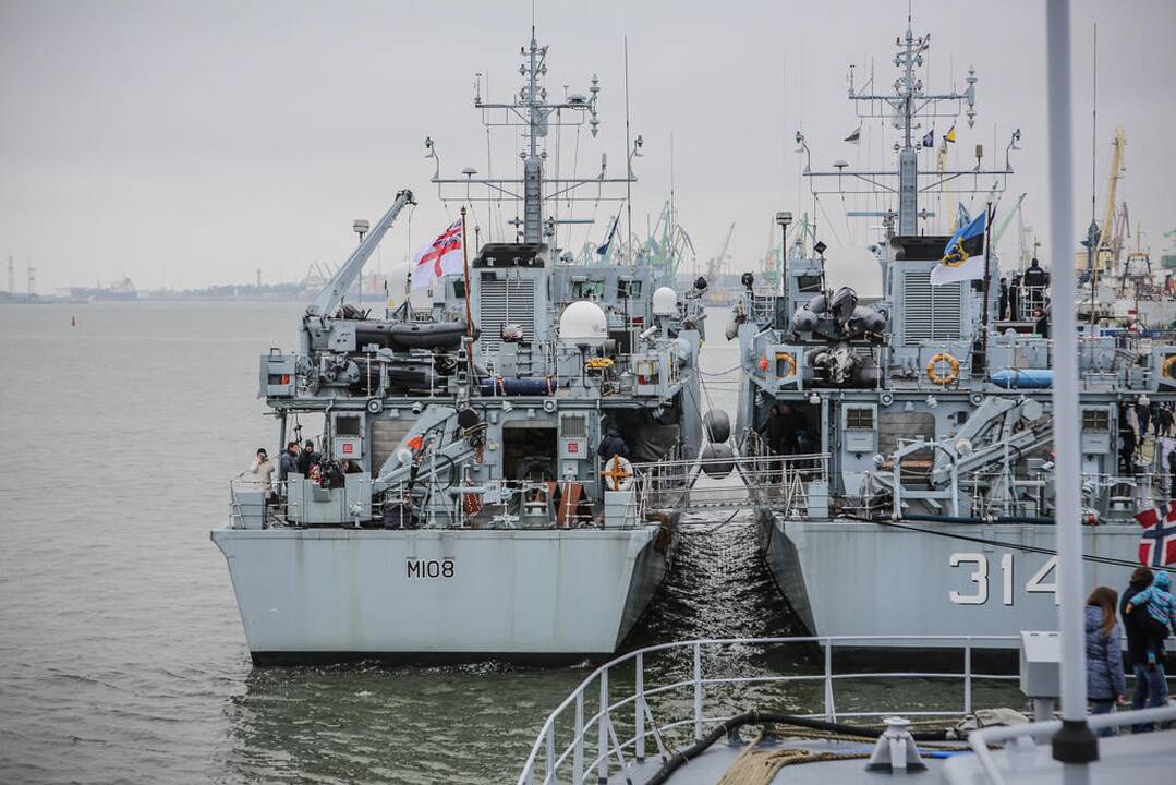 Klaipėdiečius sudomino NATO laivai