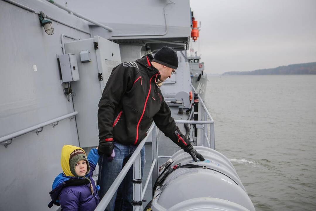 Klaipėdiečius sudomino NATO laivai