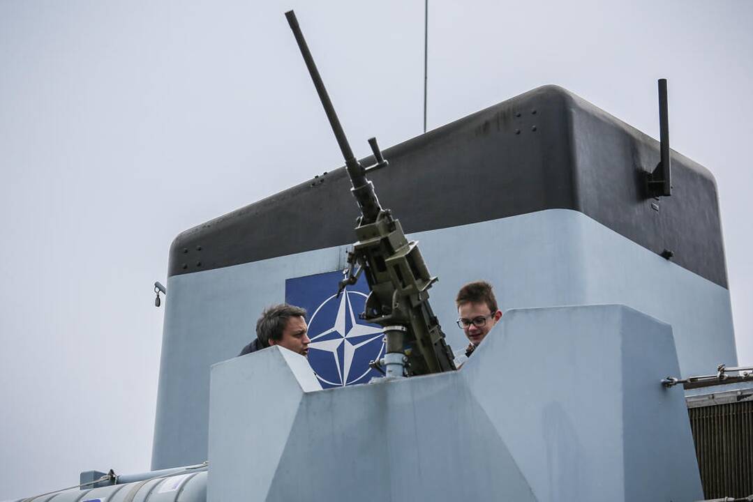Klaipėdiečius sudomino NATO laivai