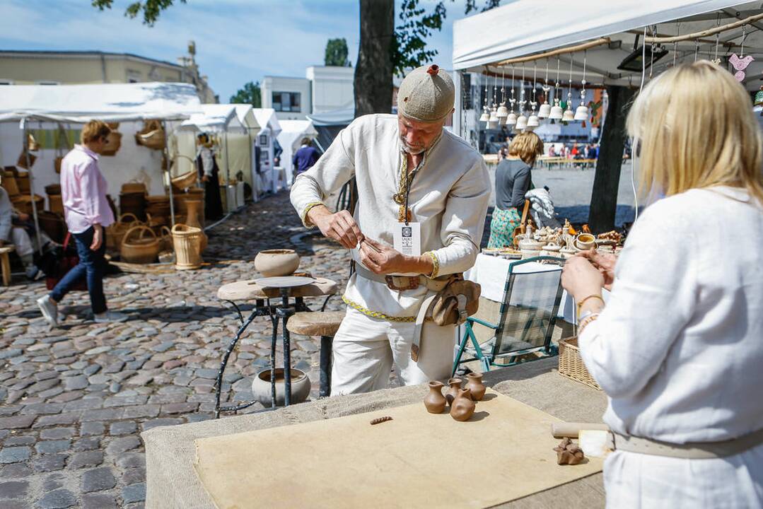 Festivalis "Lauksnos" amatų miestelis