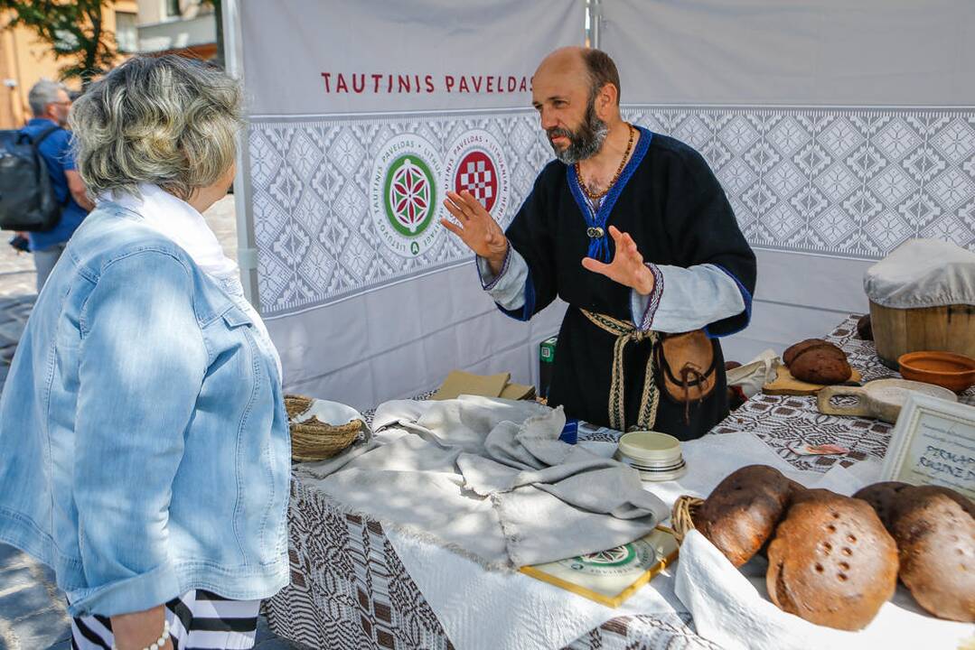 Festivalis "Lauksnos" amatų miestelis