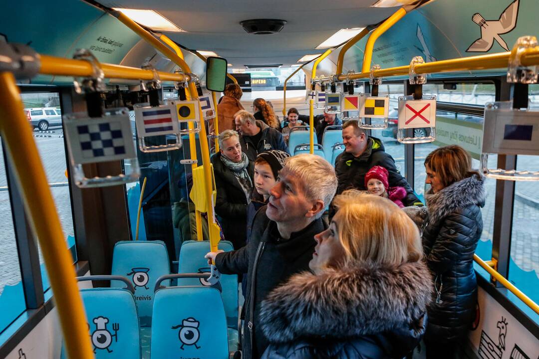 „Muzė veža“ kūrybinės dirbtuvės autobusuose