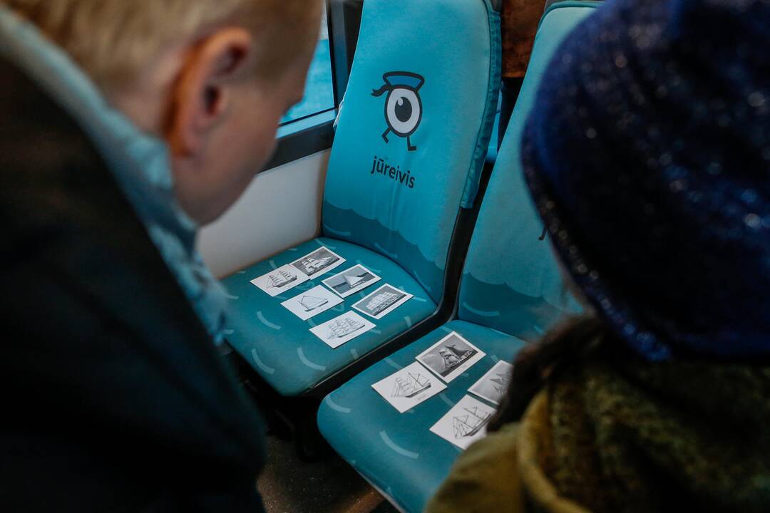 „Muzė veža“ kūrybinės dirbtuvės autobusuose