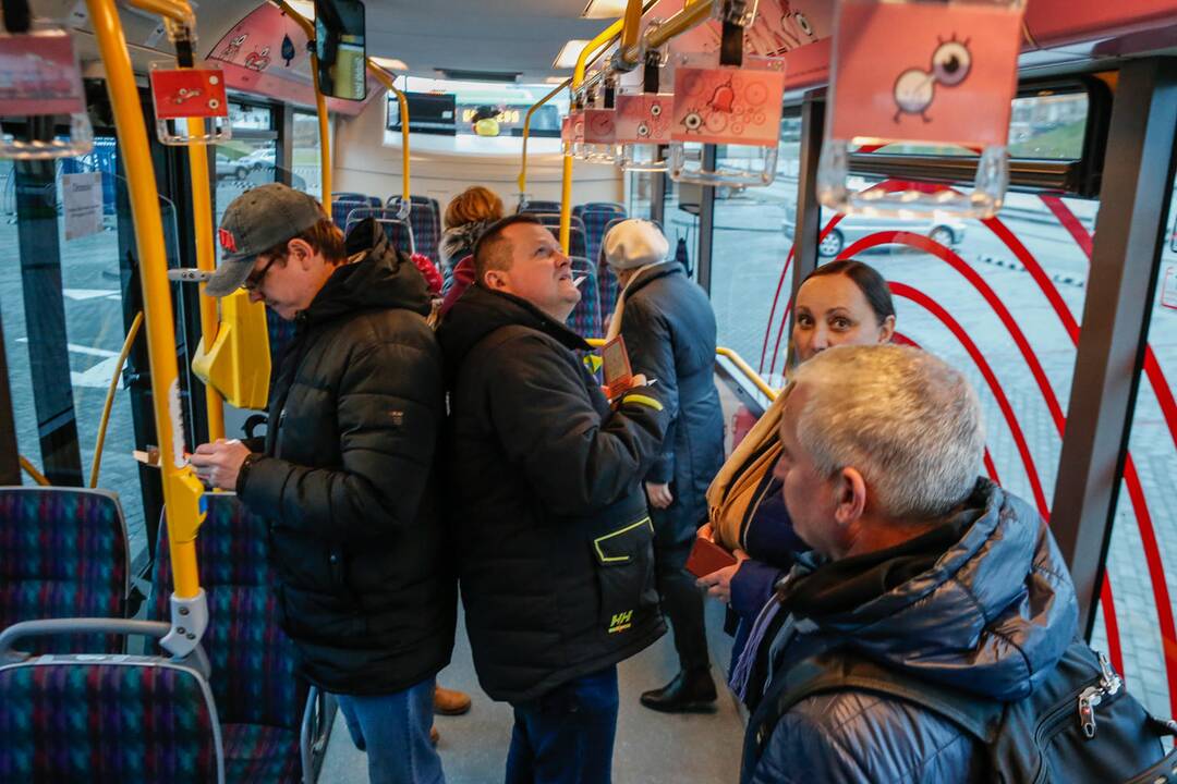 „Muzė veža“ kūrybinės dirbtuvės autobusuose