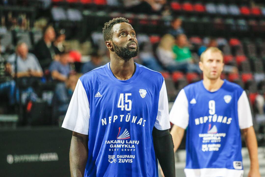 V.Garasto krepšinio turnyro akimirkos