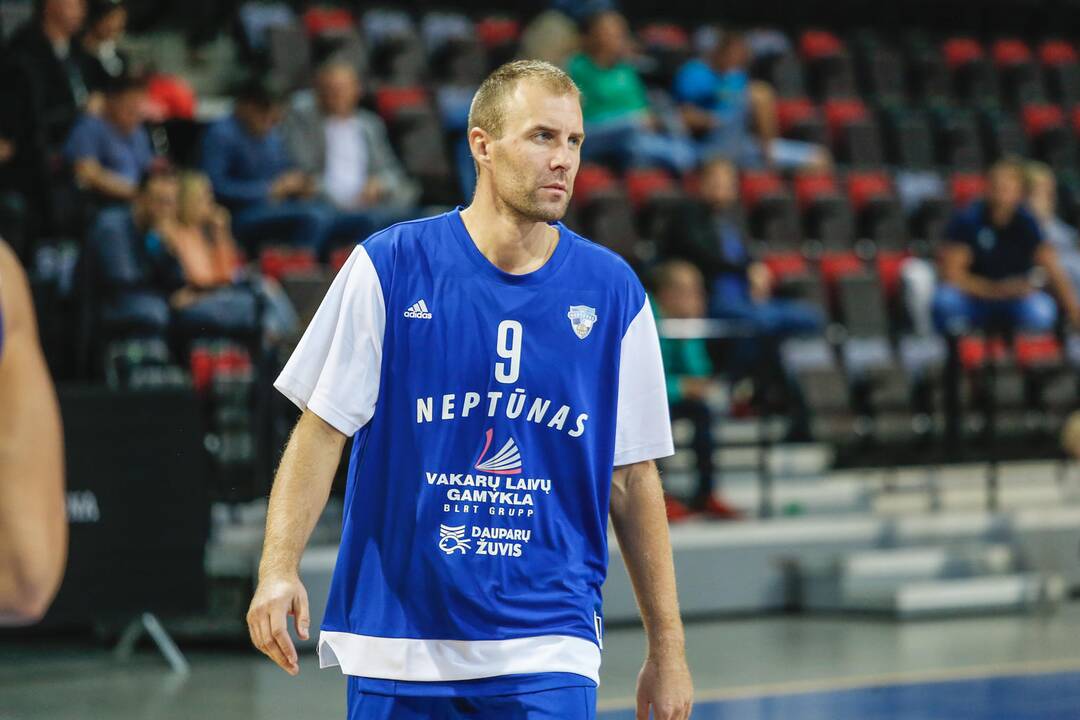 V.Garasto krepšinio turnyro akimirkos
