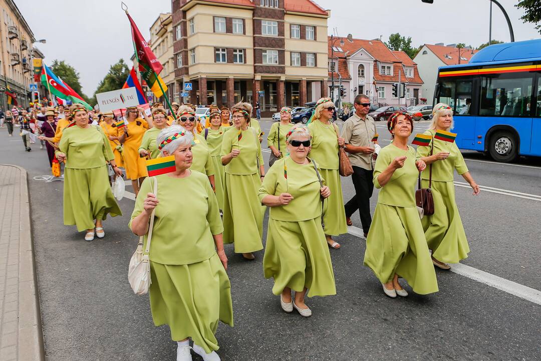 Klaipėda iškilmingai švenčia Valstybės dieną