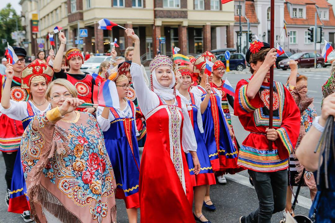 Klaipėda iškilmingai švenčia Valstybės dieną