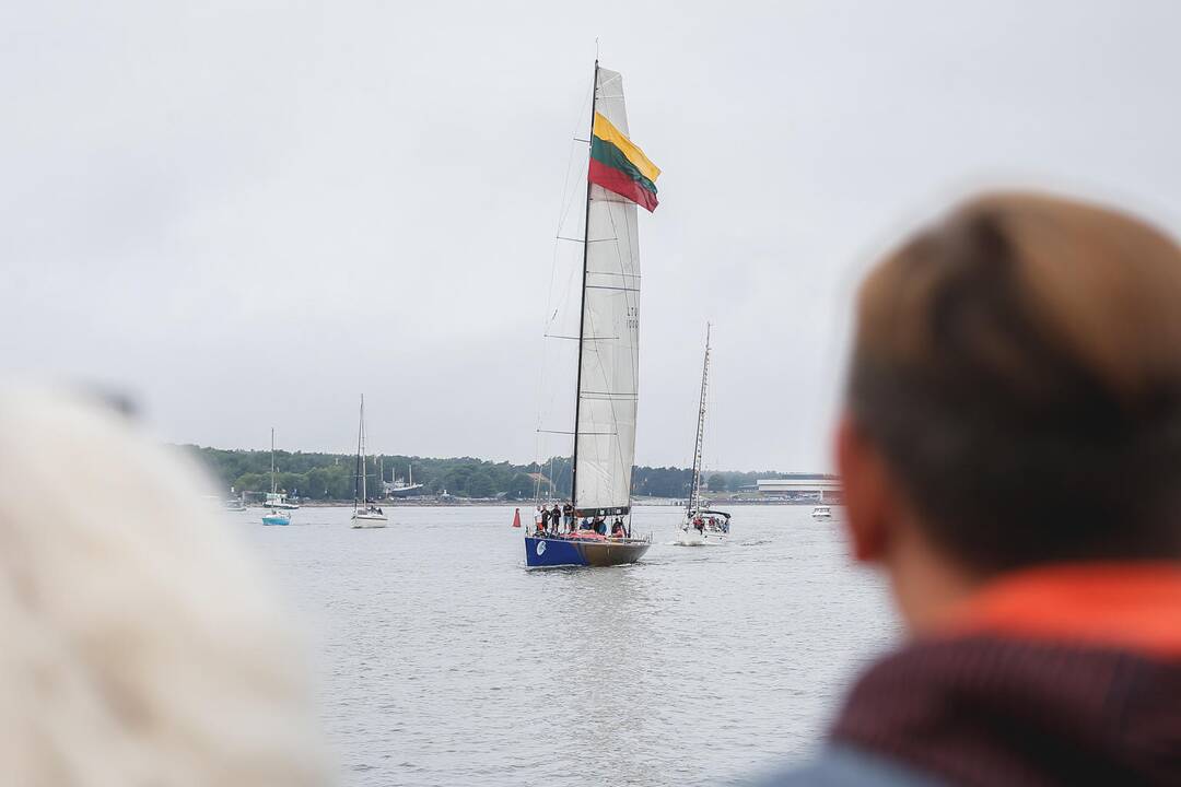Klaipėda iškilmingai švenčia Valstybės dieną