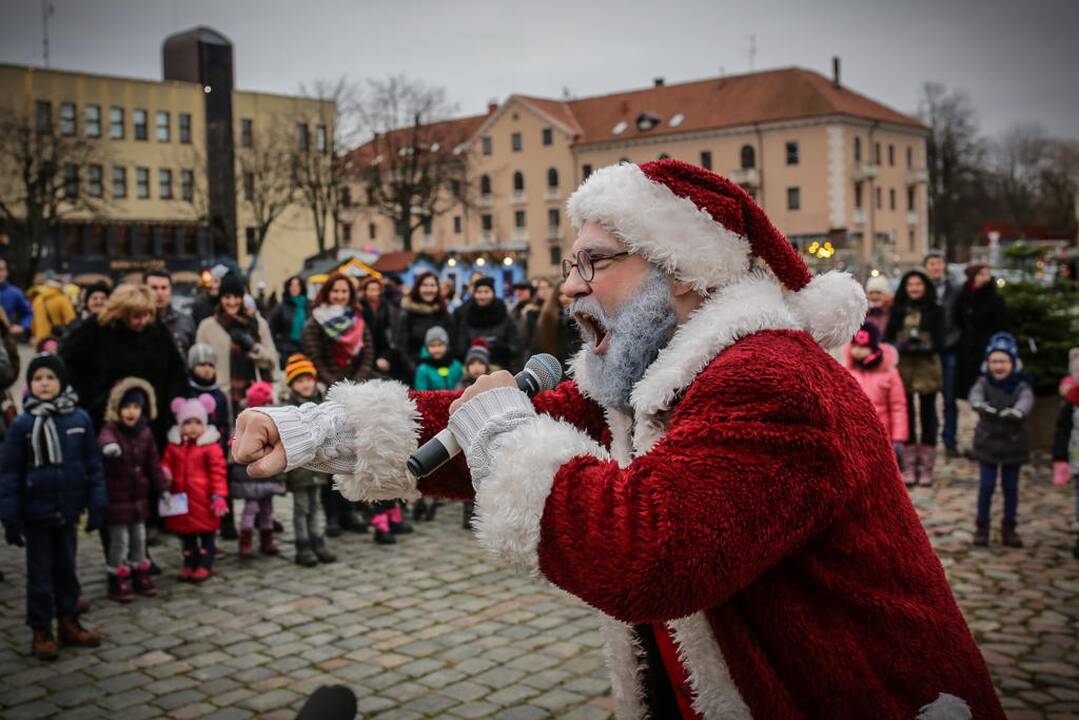 Šeimų popietė su Kalėdų Seneliu