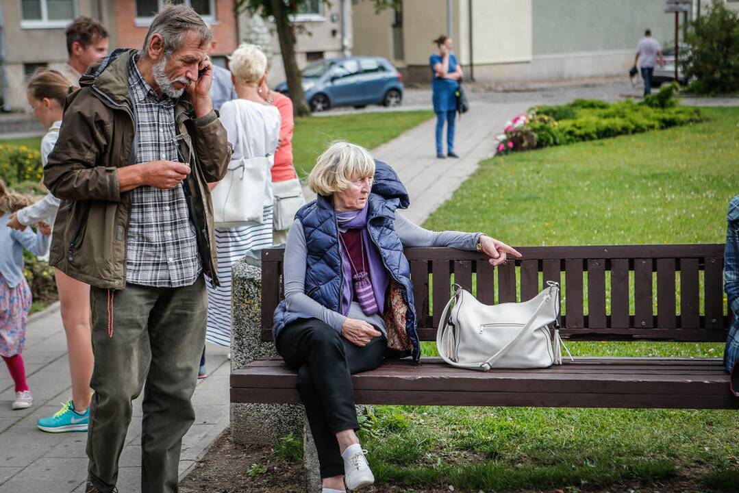 Skvere atidengtos naujos skultūros