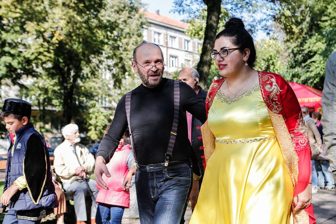 Kitataučiai klaipėdiečiai surengė spalvingą šventę