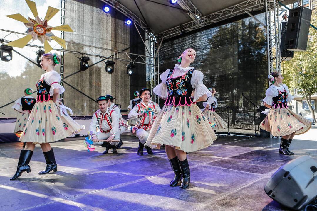 Kitataučiai klaipėdiečiai surengė spalvingą šventę