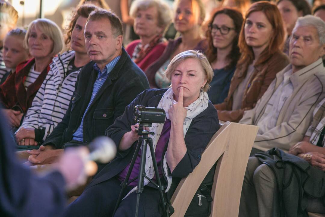 Koncertas: "Violončelės istorijos: violončelės gimimas"