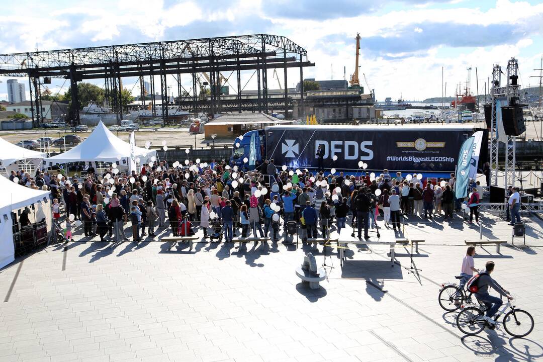 DFDS pristatė iš lego pastatytą keltą