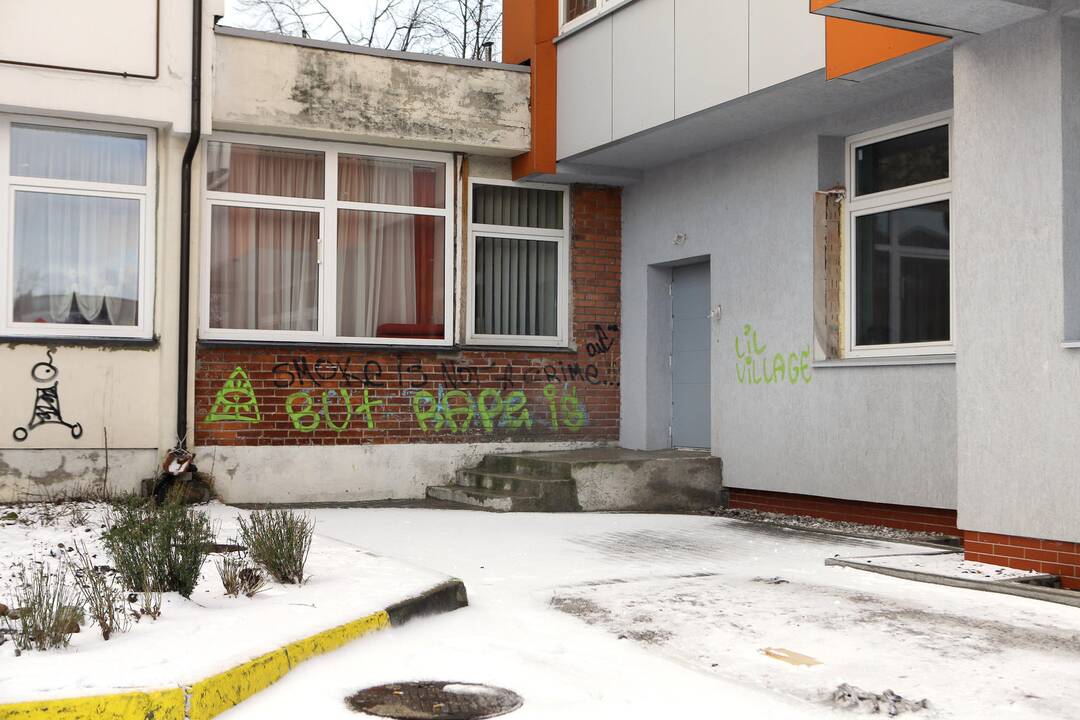 Graffiti Kretingos gatvėje