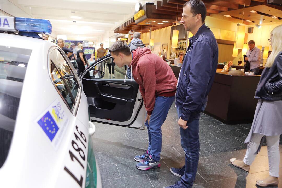 Policininkai nudžiugino mažuosius klaipėdiečius