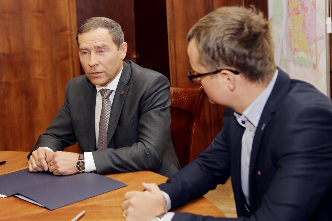 Pasirašoma sutartis dėl Sąjūdžio parko sutvarkymo