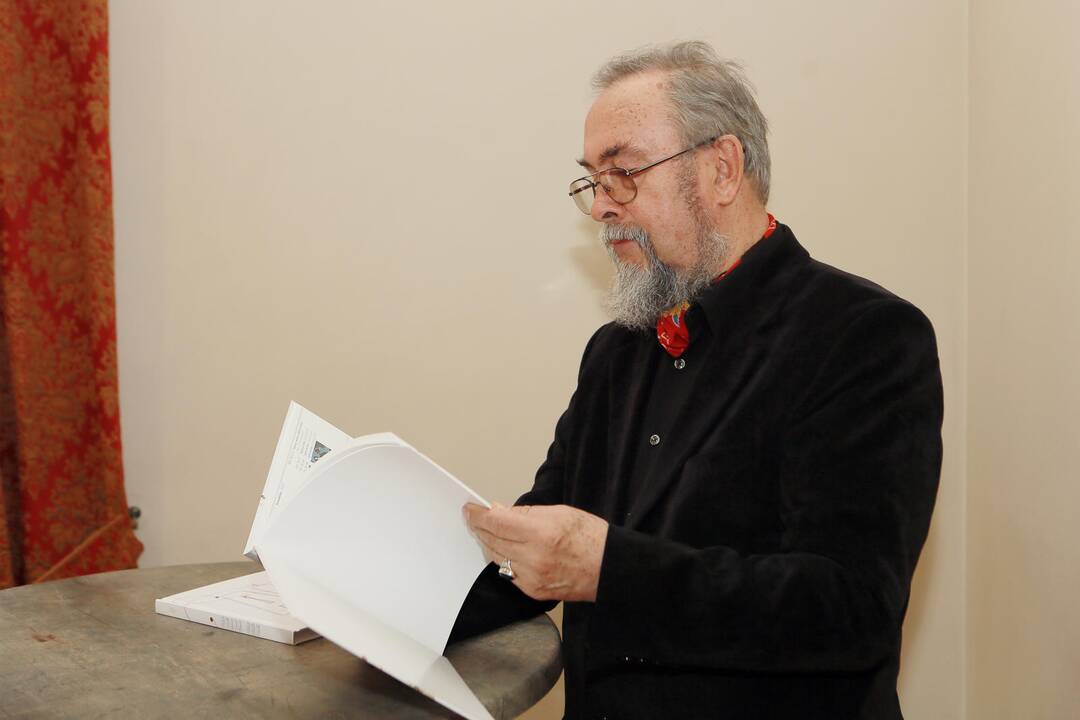 Pristatytas dailės albumas "Ars vitae II"