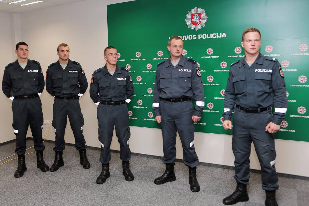 Pagerbti policijos pareigūnai