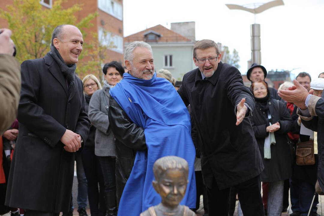 M. Mažvydo alėjoje svajones aus “Svajoklis”