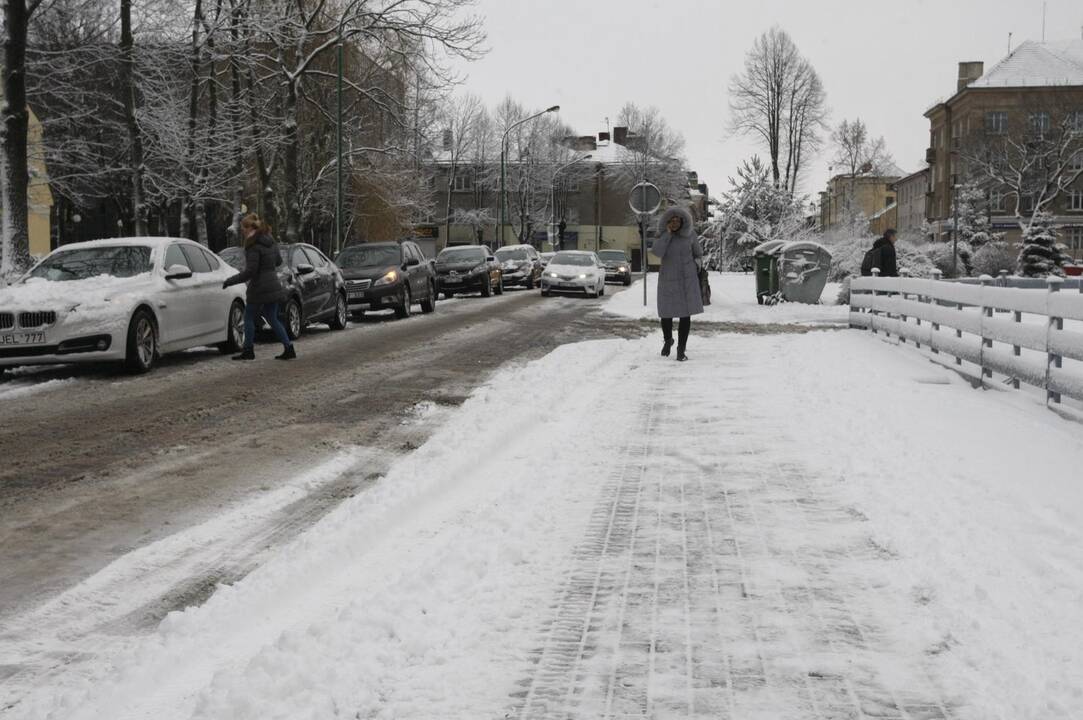 Klaipėdoje vėl prisnigo