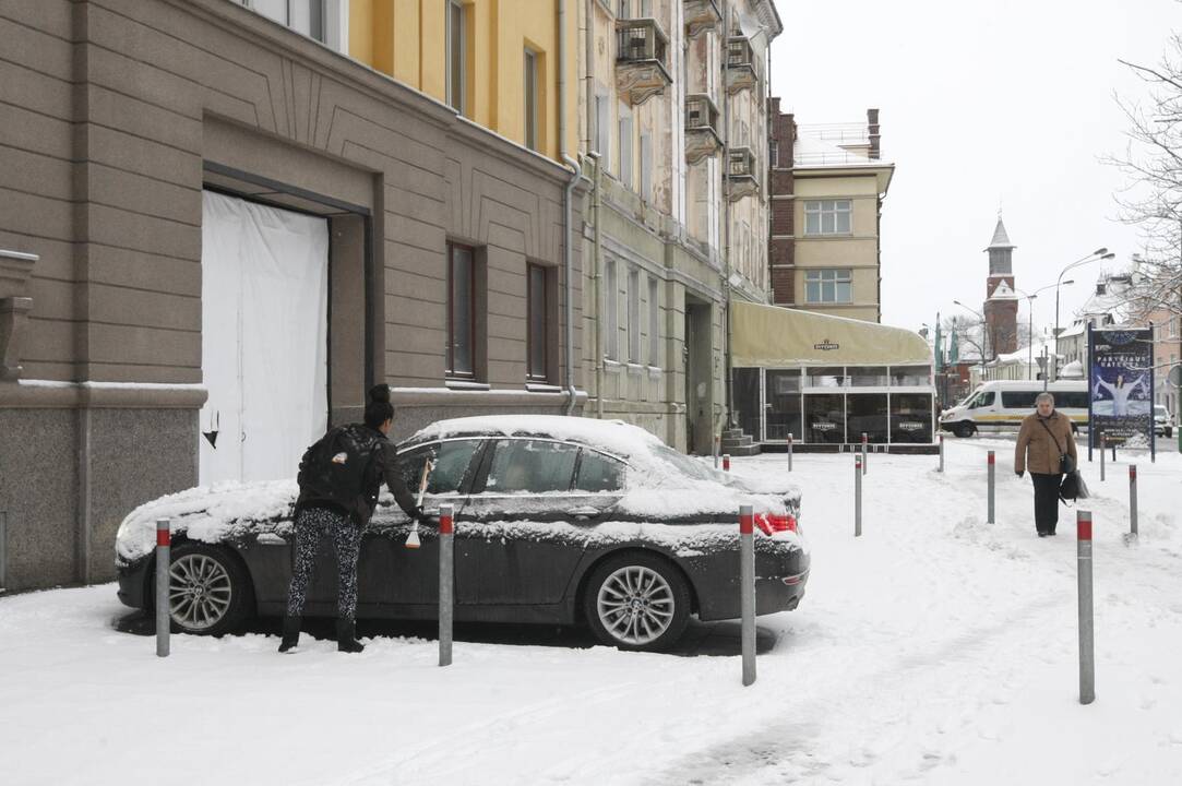 Klaipėdoje vėl prisnigo