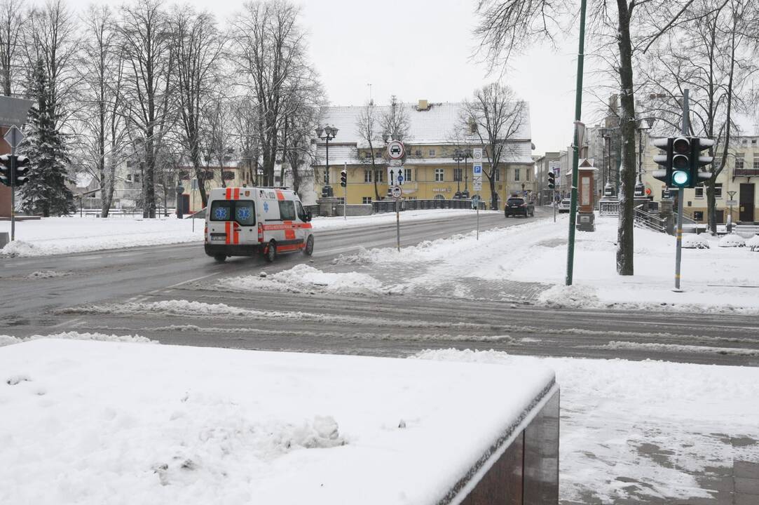 Klaipėdoje vėl prisnigo