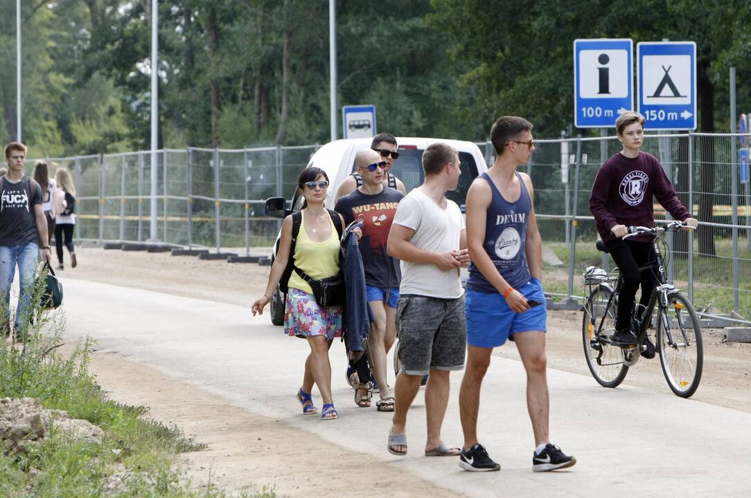 Karklėje – festivalininkų apgultis